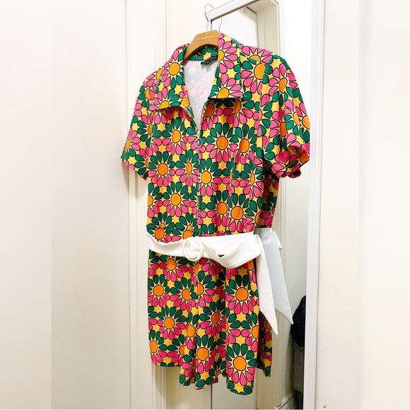 Smak Parlour Mod Daisy Belted Romper - Picture 1 of 8